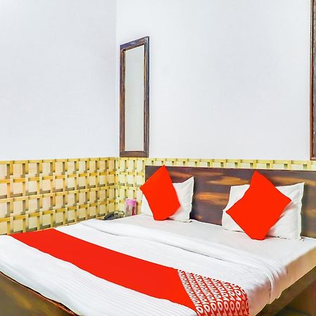 OYO 76591 Hotel Dolphin Lucknow Buitenkant foto