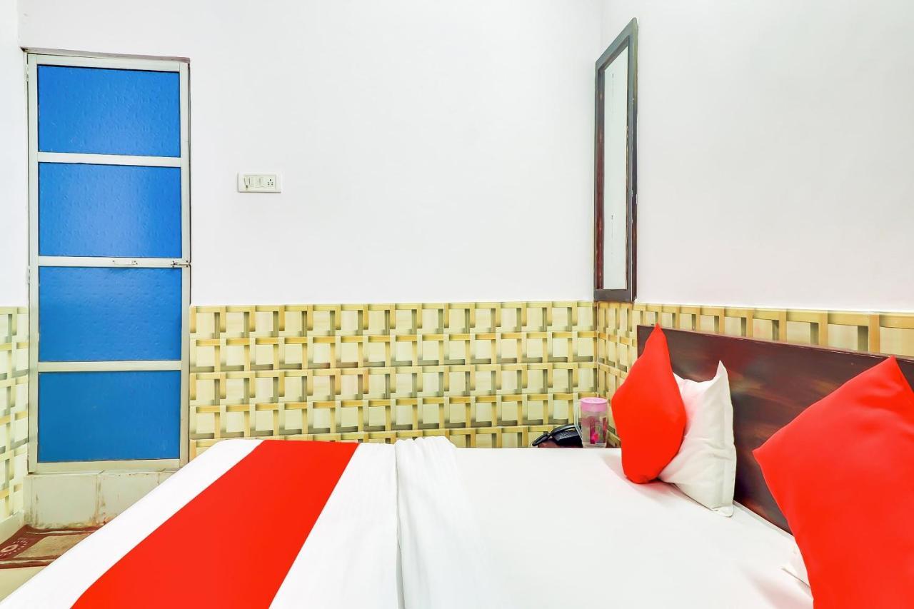 OYO 76591 Hotel Dolphin Lucknow Buitenkant foto