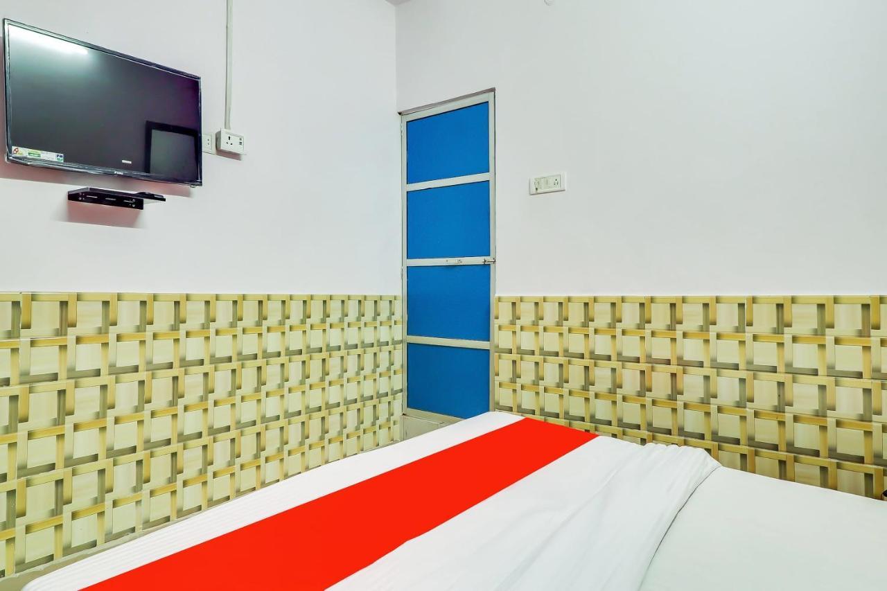 OYO 76591 Hotel Dolphin Lucknow Buitenkant foto